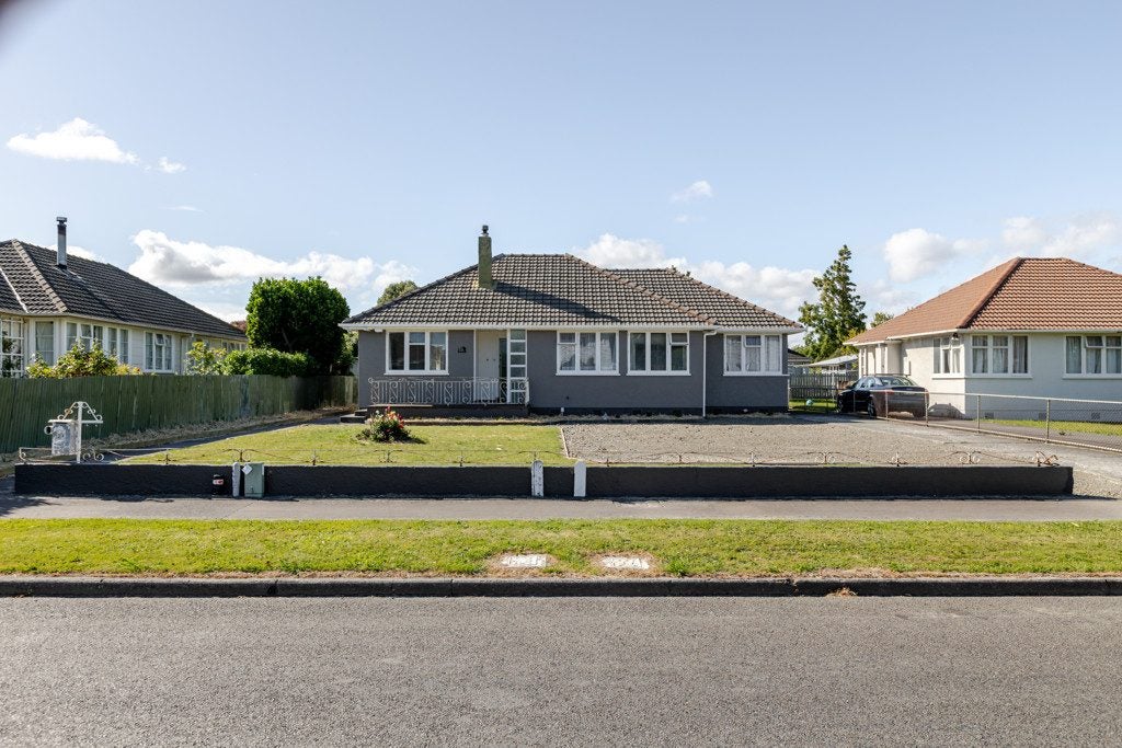 23 Tyne Street, Roslyn, Palmerston North - Carousel 1