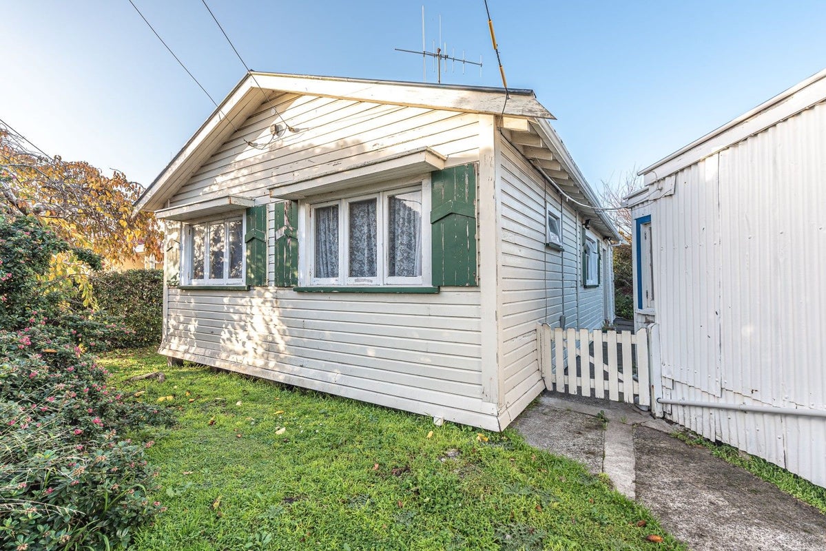 61 Portal Street, Durie Hill, Whanganui - Carousel 1