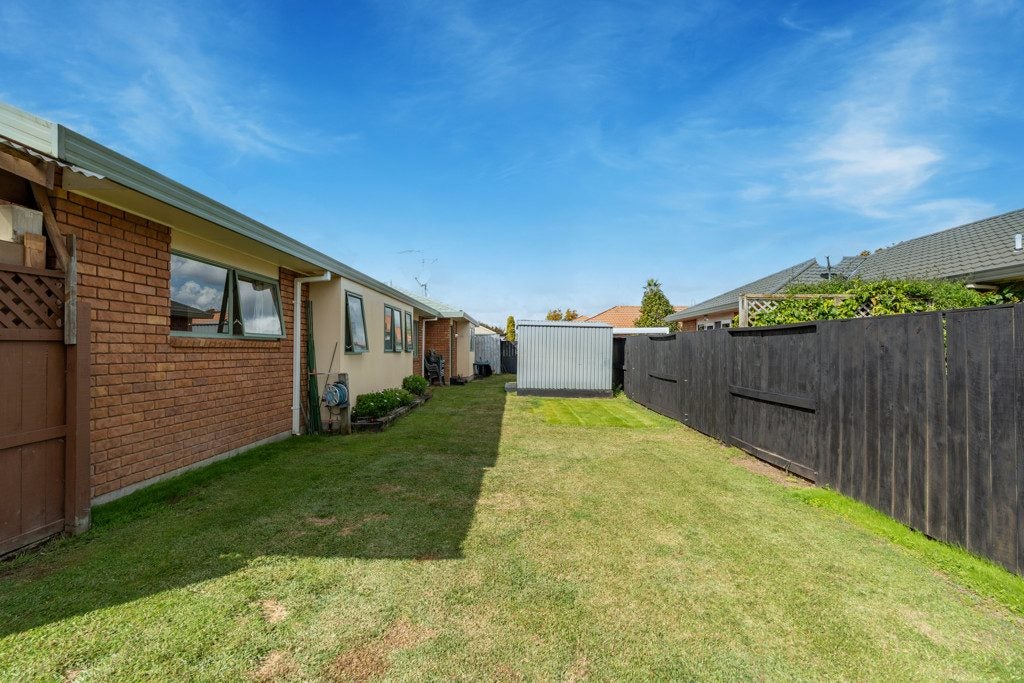 5 Maahutaupeke Place, St Andrews, Hamilton - Carousel 18