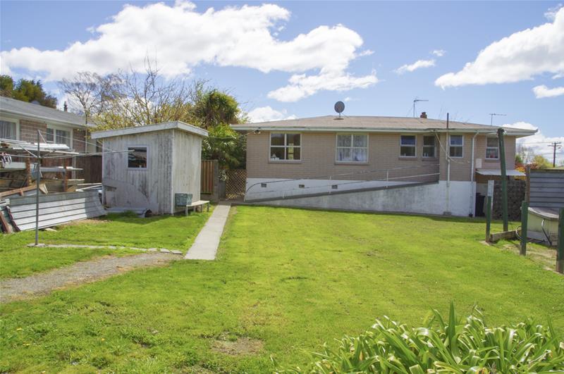 8 Mckenzie Street, Witherlea, Blenheim - Carousel 2