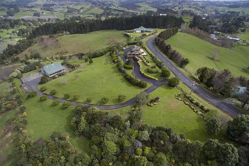 97 Trig Road, Howick - Carousel 1