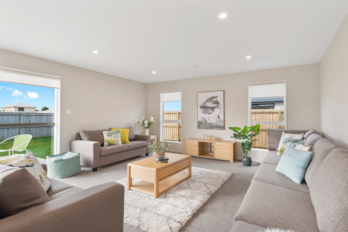 39 Kingsbridge, BURWOOD, CHRISTCHURCH - Carousel 2