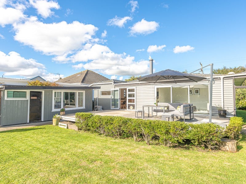 29 Nile Street, Whanganui East, Whanganui - Carousel 1