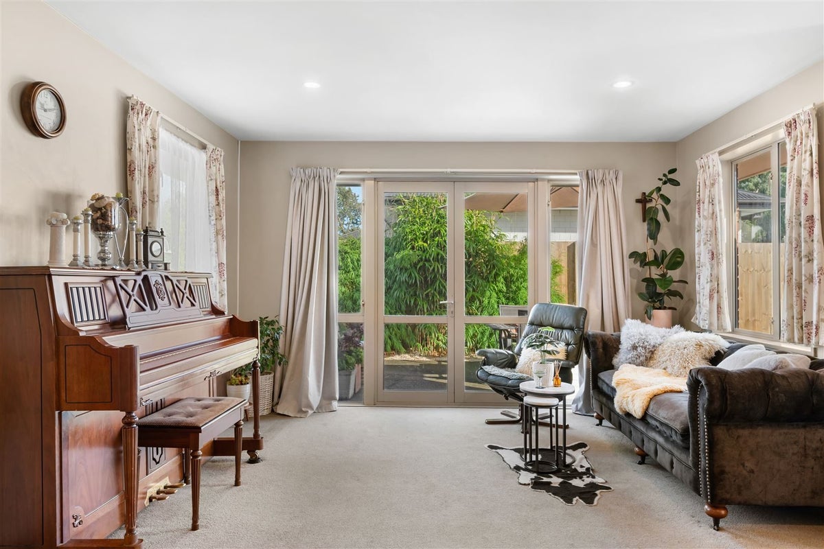 139A Springs Road, Hornby, Christchurch - Carousel 2
