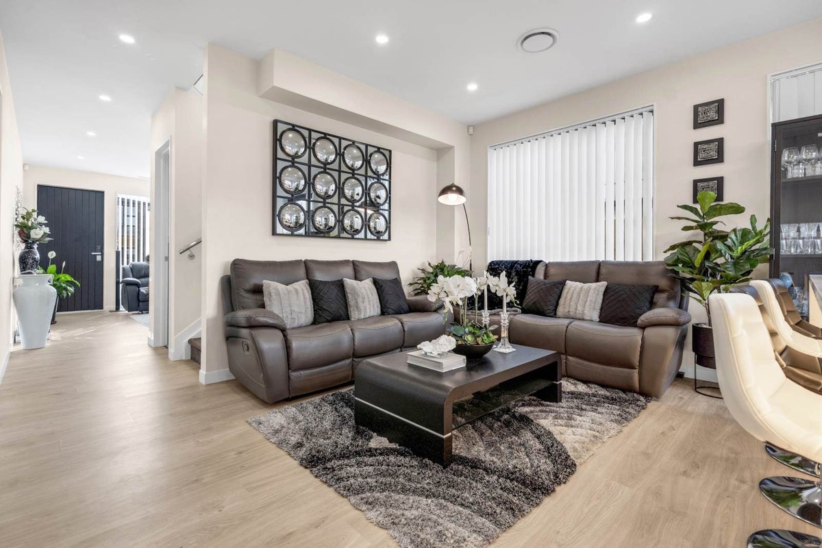 18 Rathmines Road, Flat Bush, Manukau City, Auckland - Carousel 2