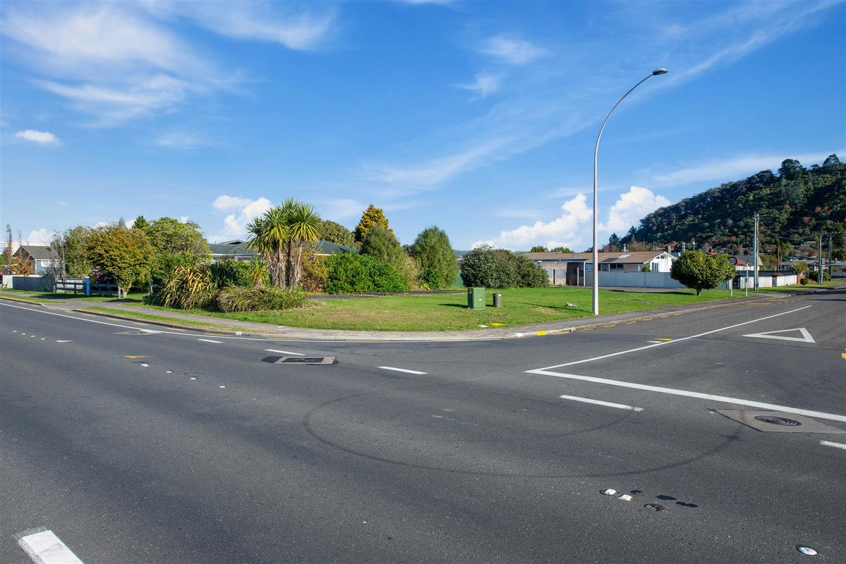 2A Kea Street, Fairy Springs, Rotorua - Carousel 2