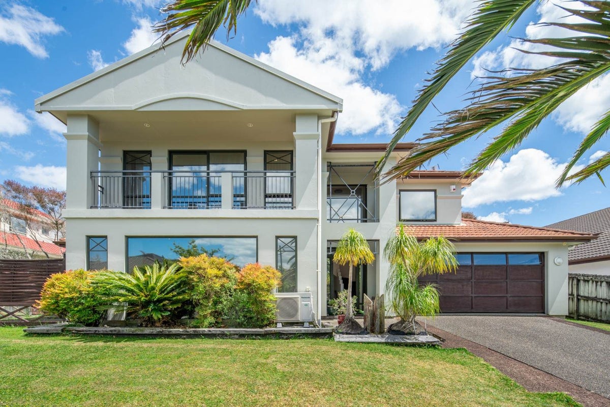 12 Red Oak Place, Schnapper Rock, Auckland - Carousel 1