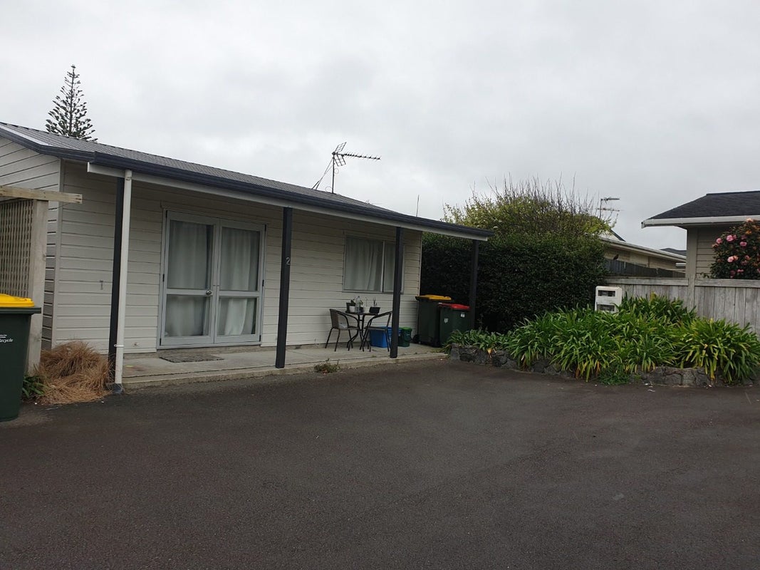 19B Beach Street, Fitzroy, New Plymouth - Carousel 1