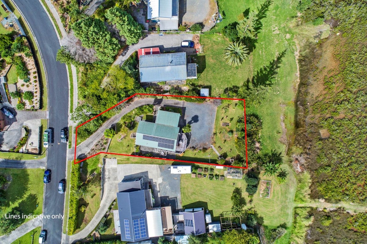11 Arawa Place, Onerahi, Whangarei - Carousel 15