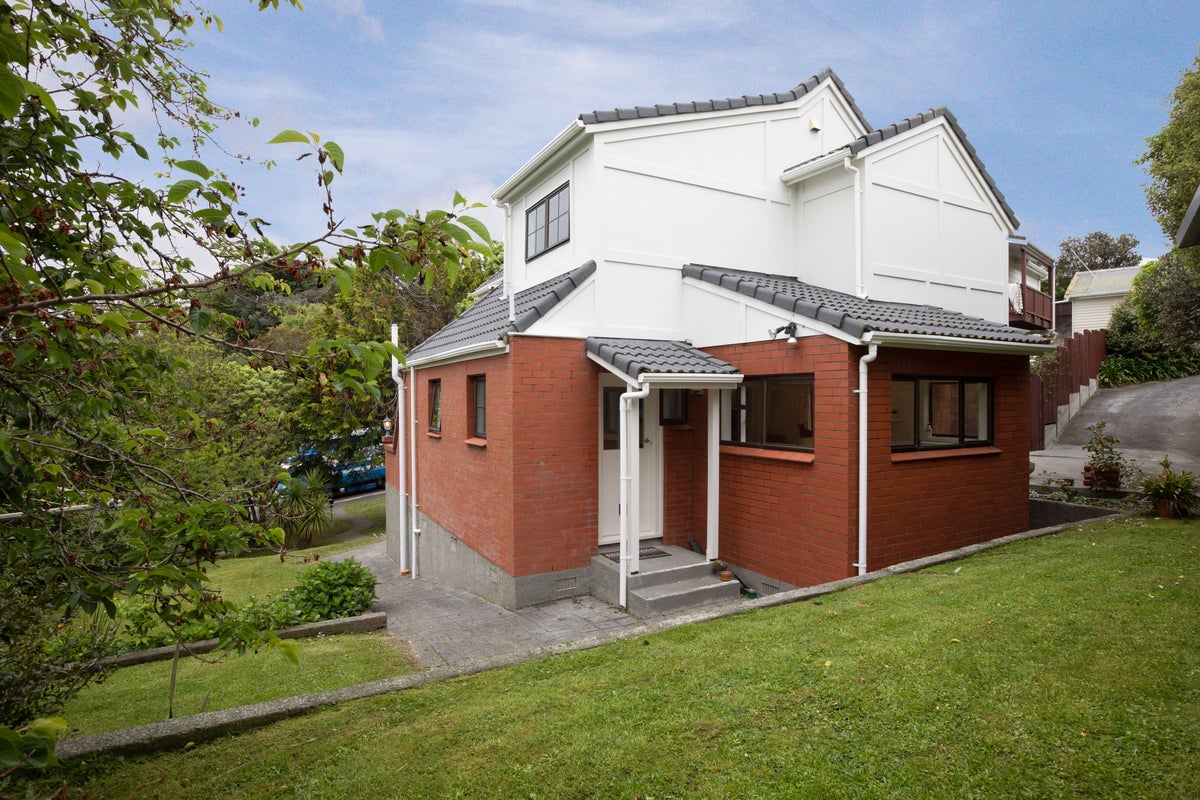 42 Halswater Drive, Churton Park, Wellington - Carousel 25