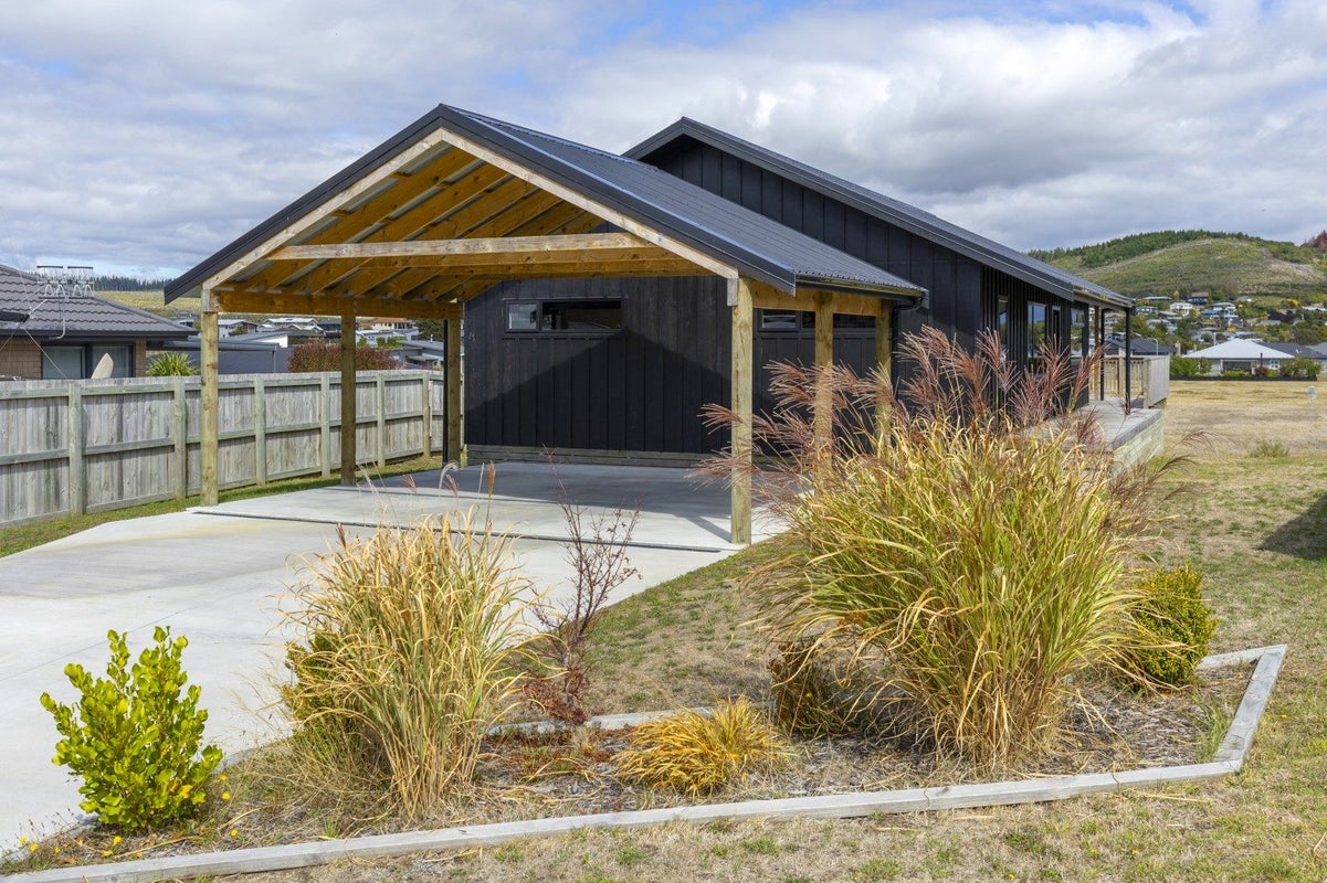 30 John Norrie Place, Motuoapa, Turangi - Carousel 1