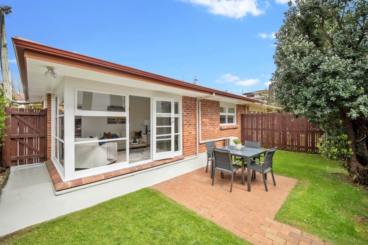 1/545 Manukau Road, Epsom, Auckland - Carousel 1