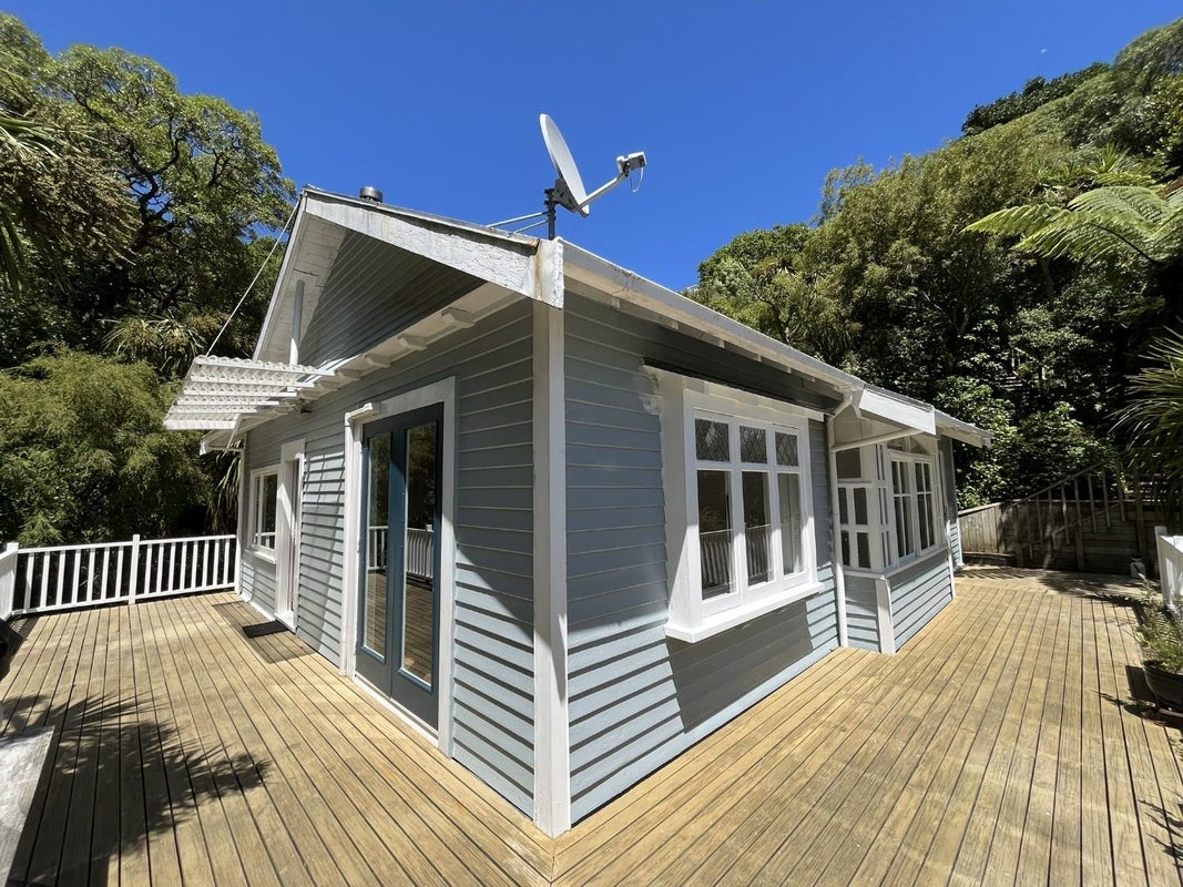 10 Connaught Terrace, Brooklyn, Wellington - Carousel 2