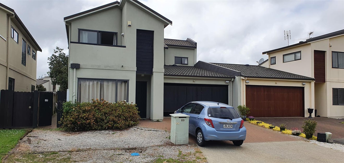 60 Tiger Drive, Golflands, Auckland - Carousel 2