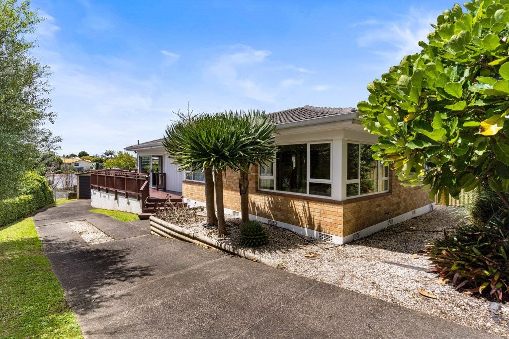 20 Nevada Avenue, Pakuranga Heights, Auckland - Carousel 2