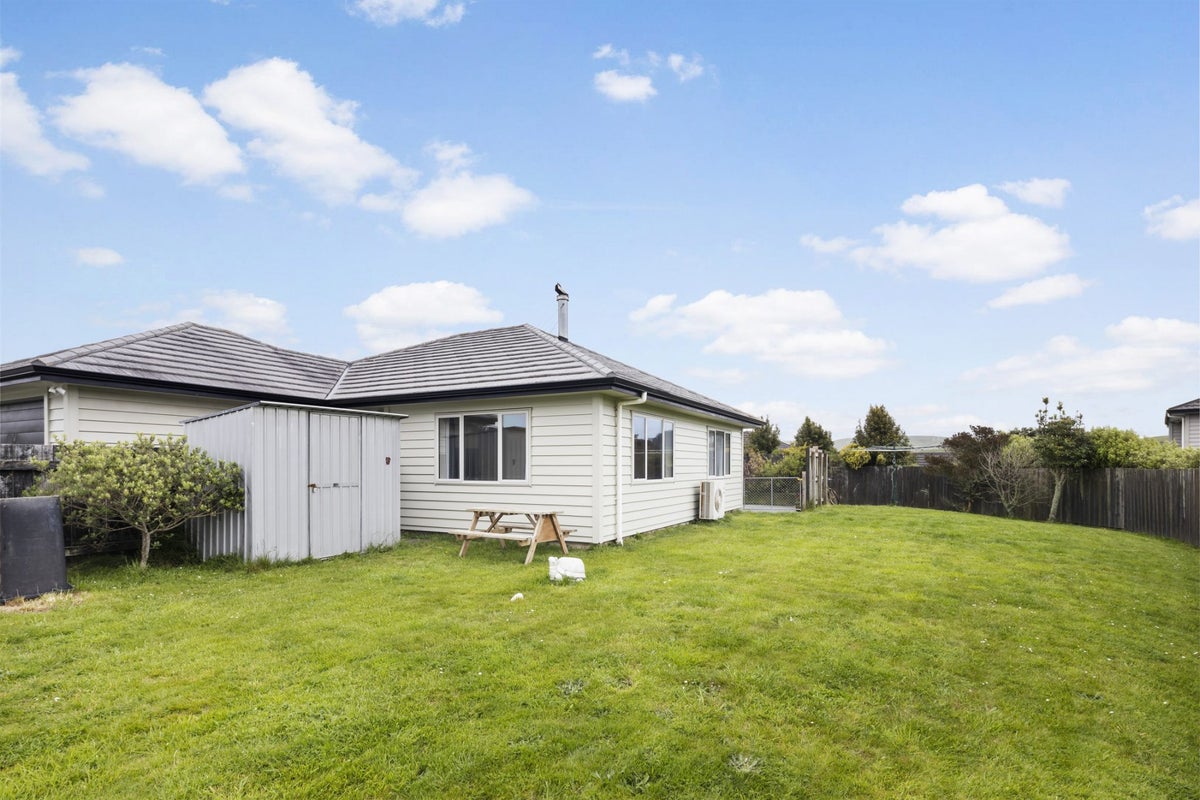 231 Mark Avenue, Grenada Village, Wellington - Carousel 1