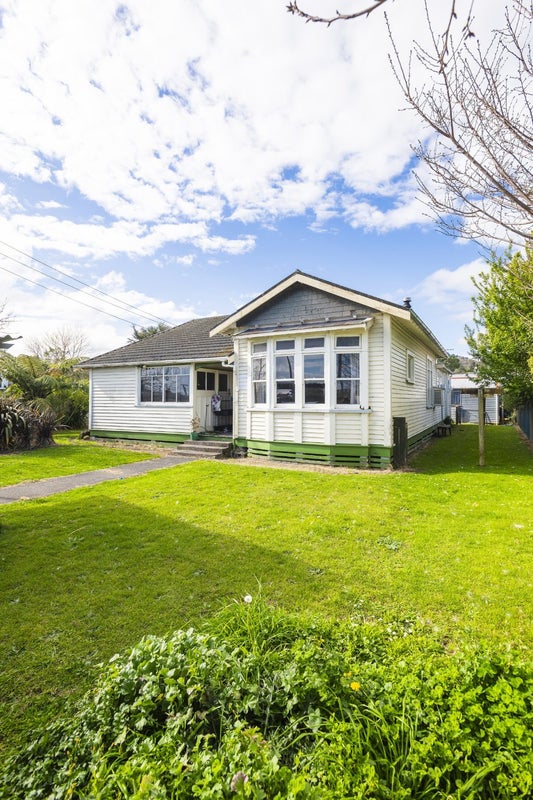 177 Stout Street, Mangapapa, Gisborne, Gisborne - Carousel 1