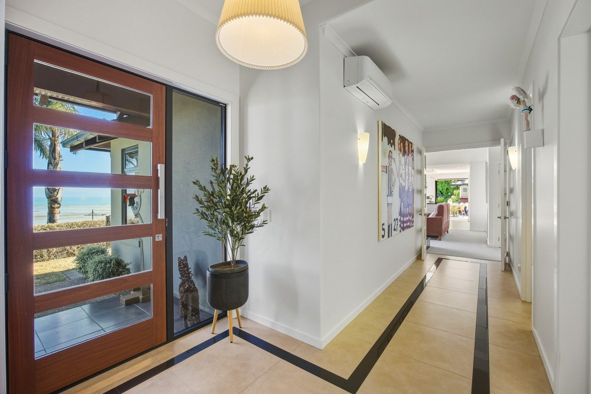 5 Sunset Place, Atawhai, Nelson - Carousel 2