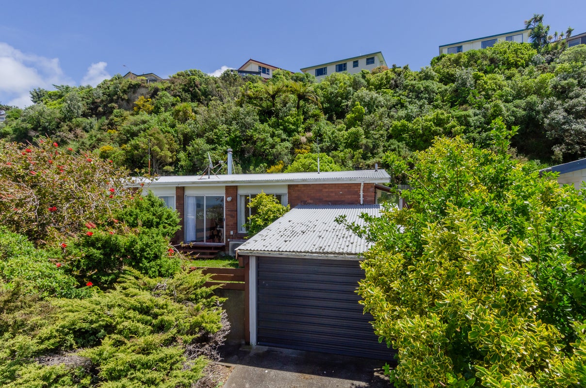 31A Old Coach Road, Johnsonville, Wellington - Carousel 1
