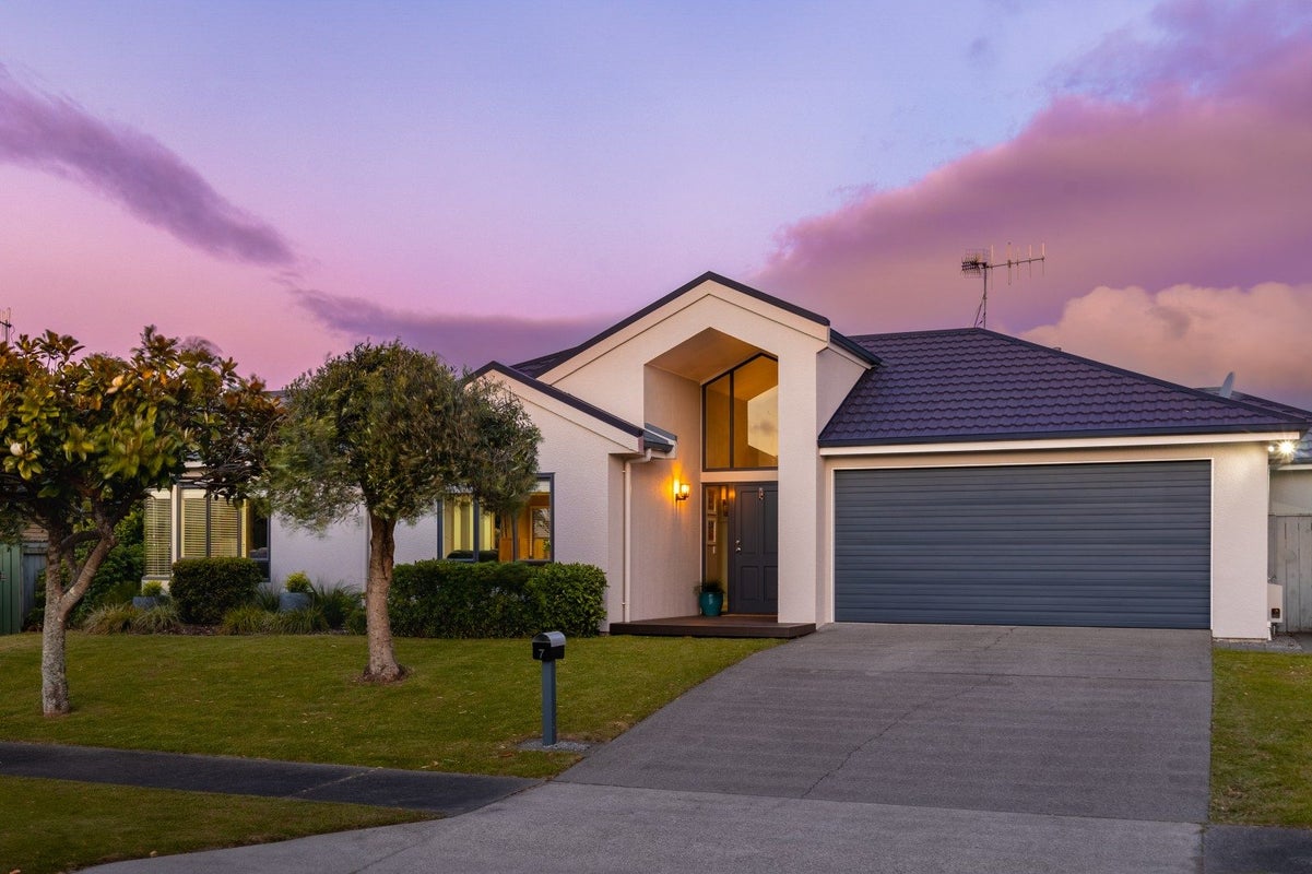 7 San Vito Place, Paraparaumu Beach, Paraparaumu - Carousel 1