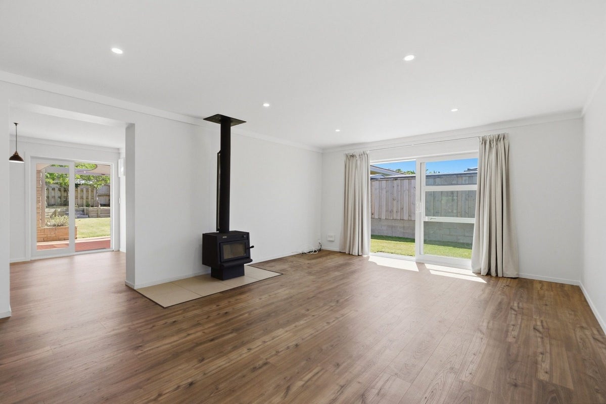 51 Ridge Street, Otumoetai, Tauranga - Carousel 2