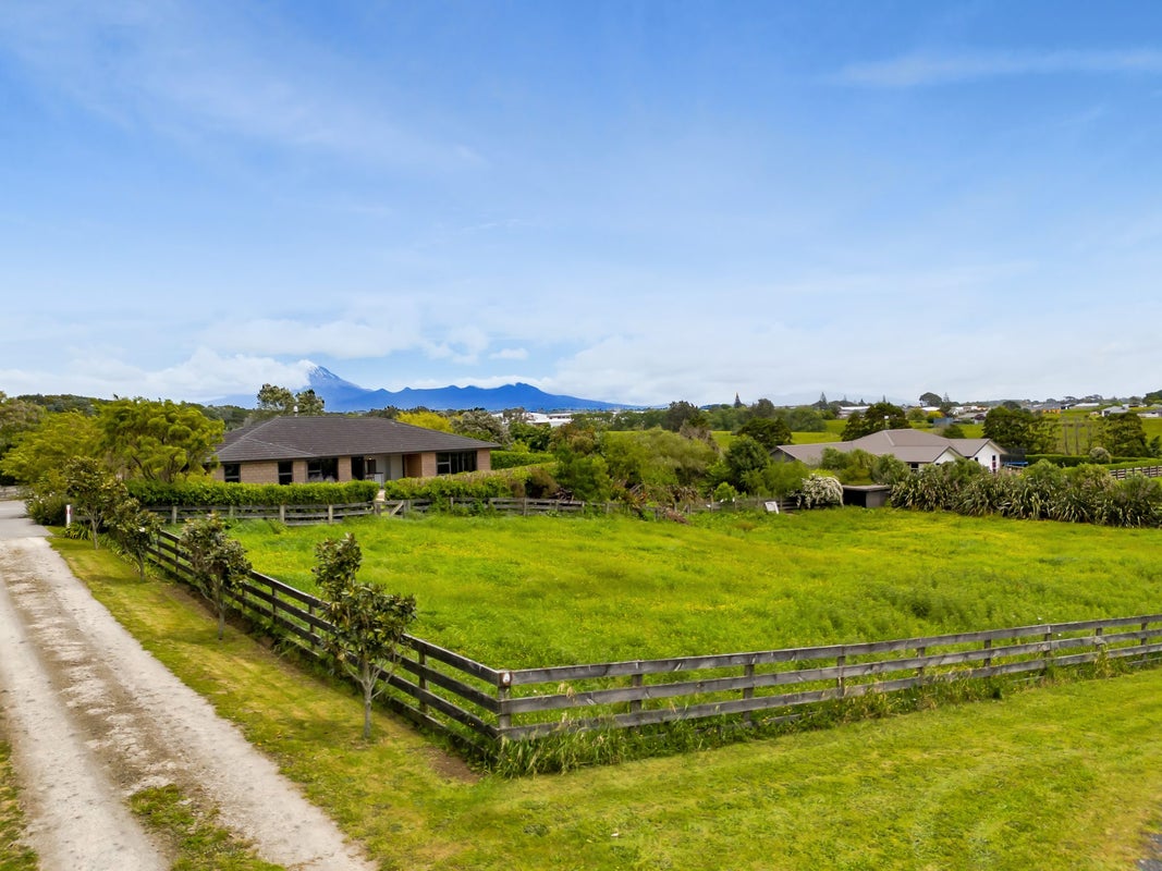 33A Airport Drive, New Plymouth Airport, New Plymouth - Carousel 2