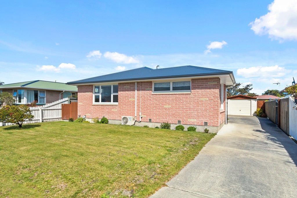 95 Effingham Street, North New Brighton, Christchurch - Carousel 1
