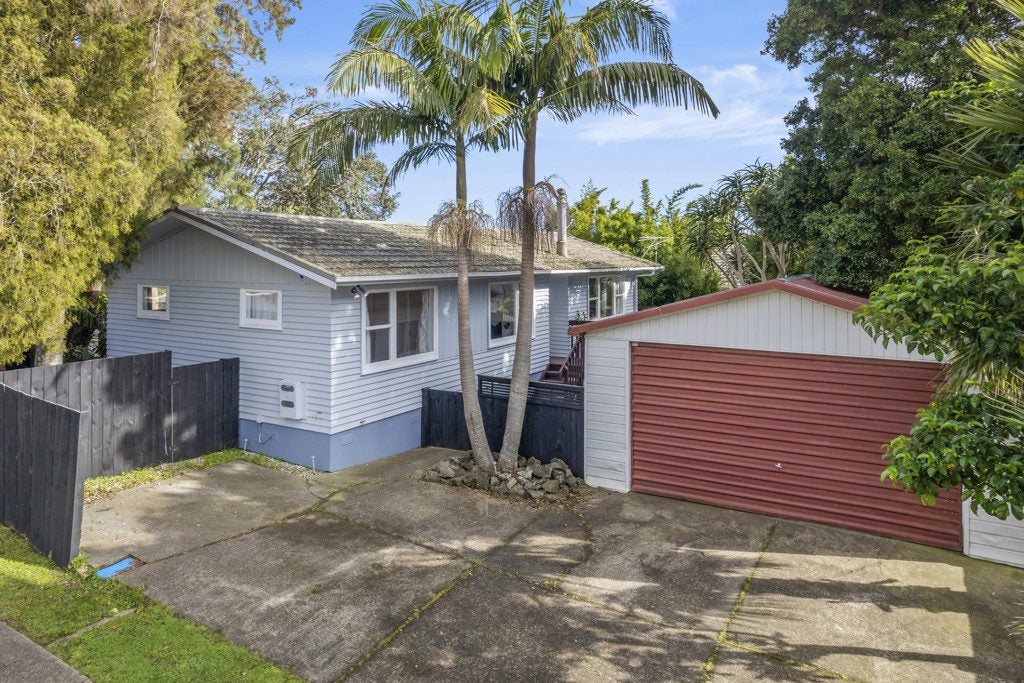 73 Forest Hill Road, Henderson, Auckland - Carousel 1