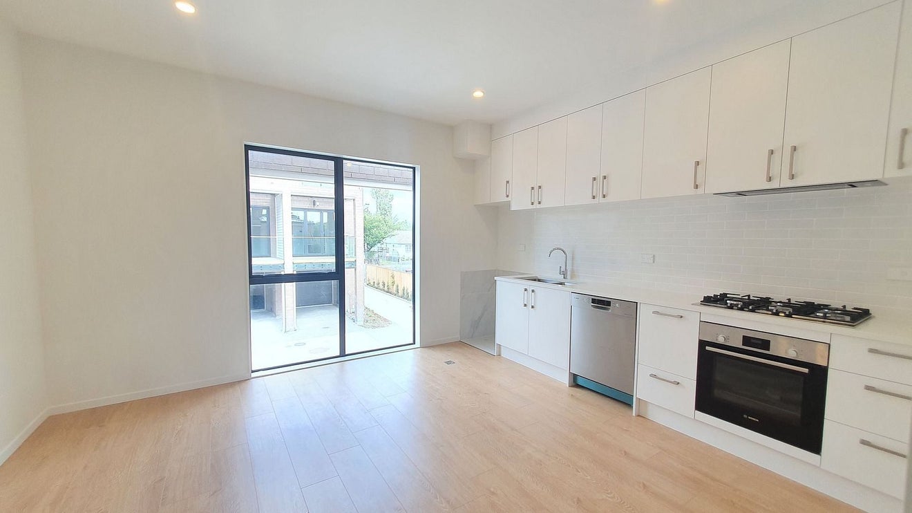 1131D New North Road, Mount Albert, Auckland - Carousel 2