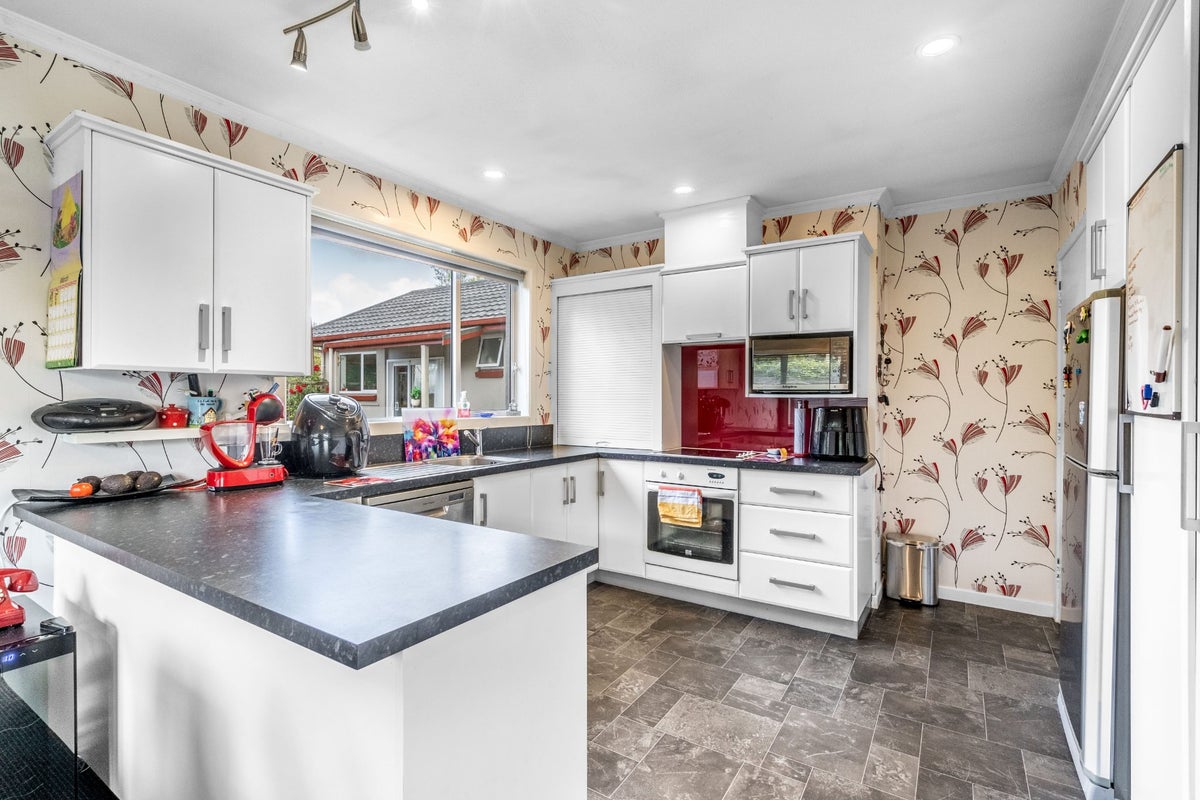 133 Terrace Street, Rosedale, Invercargill - Carousel 2