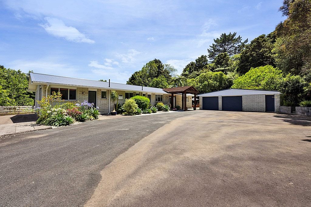 9E Kereru Place, Upper Vogeltown, New Plymouth - Carousel 2