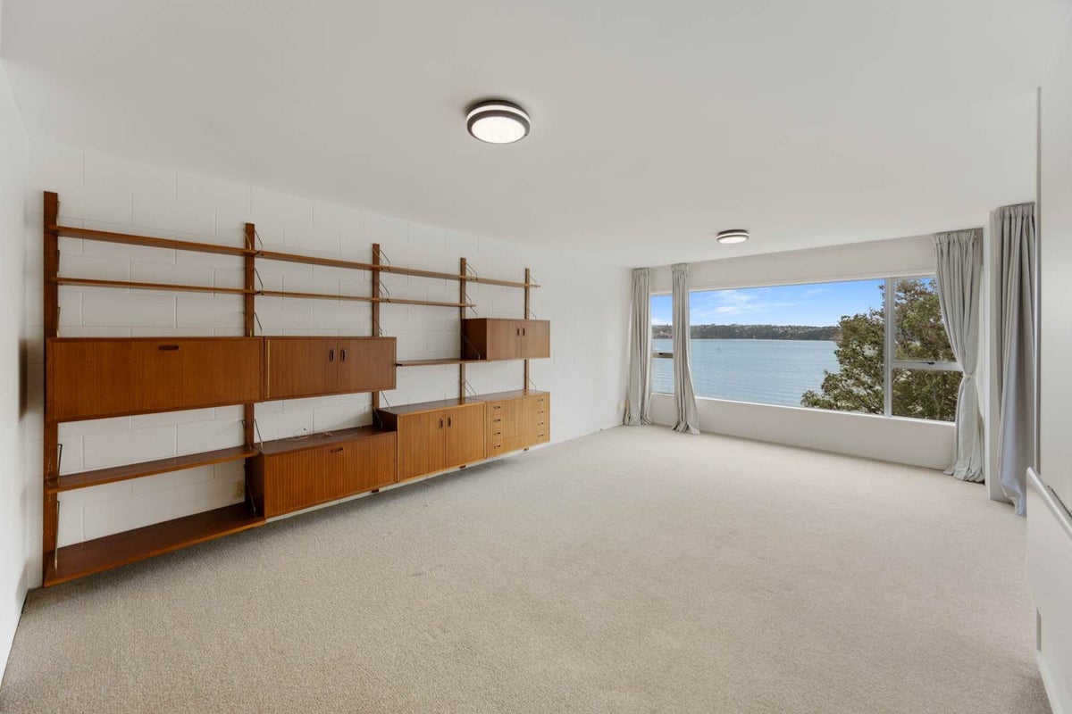 8/69 Hamilton Road, Herne Bay, Auckland - Carousel 2