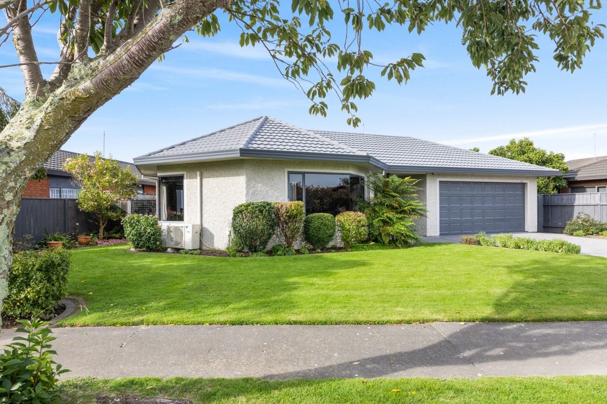 167 Auckland Road, Greenmeadows, Napier - Carousel 1