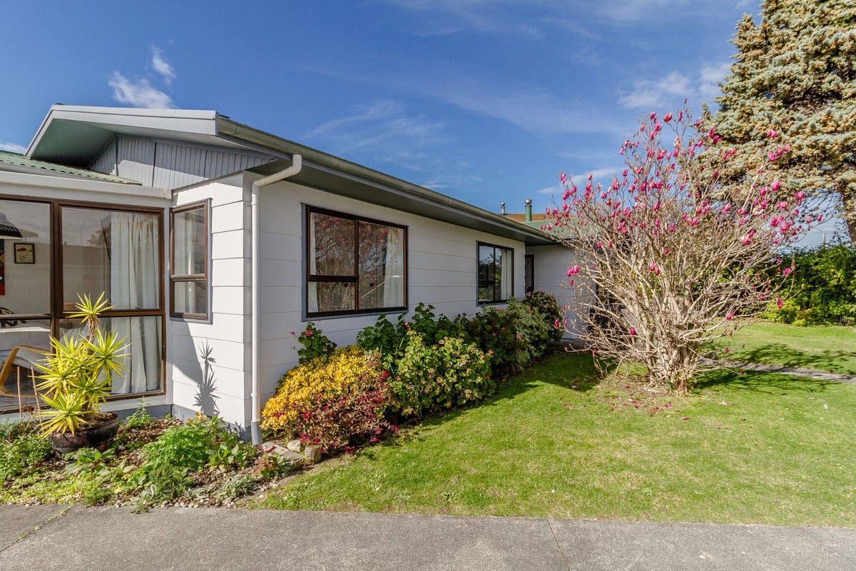 8 Lannie Place, Greenmeadows, Napier - Carousel 18