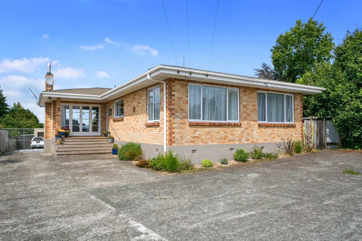 8 Lyon Street, Kihikihi, Te Awamutu - Carousel 2