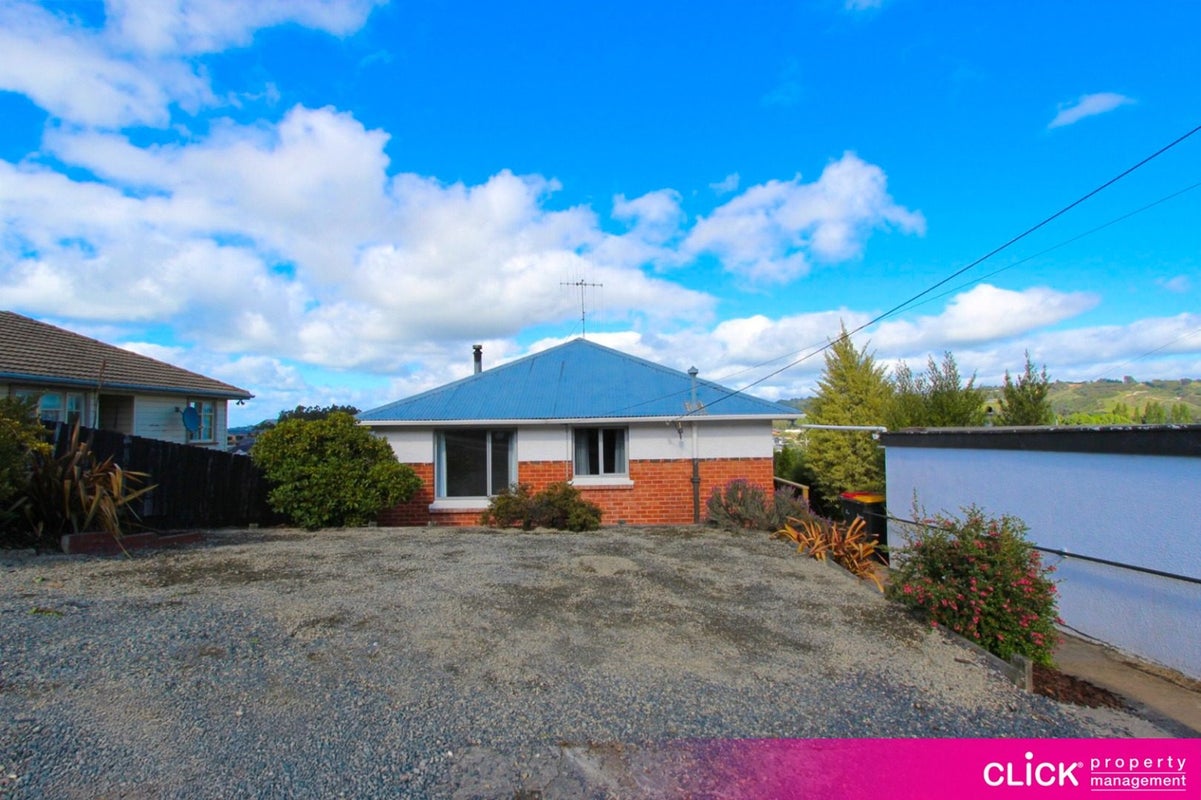 36 Alexander Street, Abbotsford, Dunedin - Carousel 1