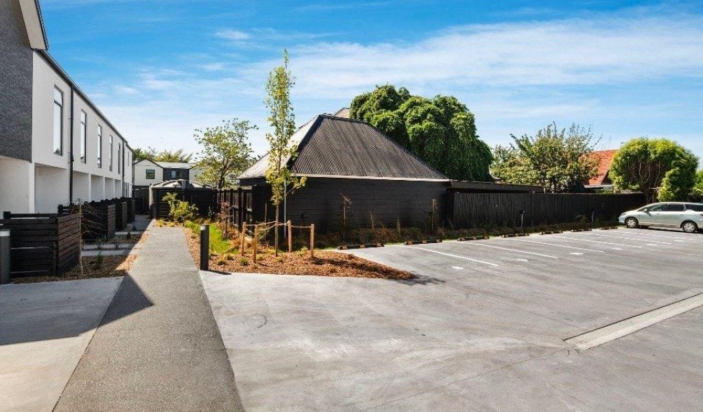 7/10 New Brighton Road, Shirley, Christchurch - Carousel 7