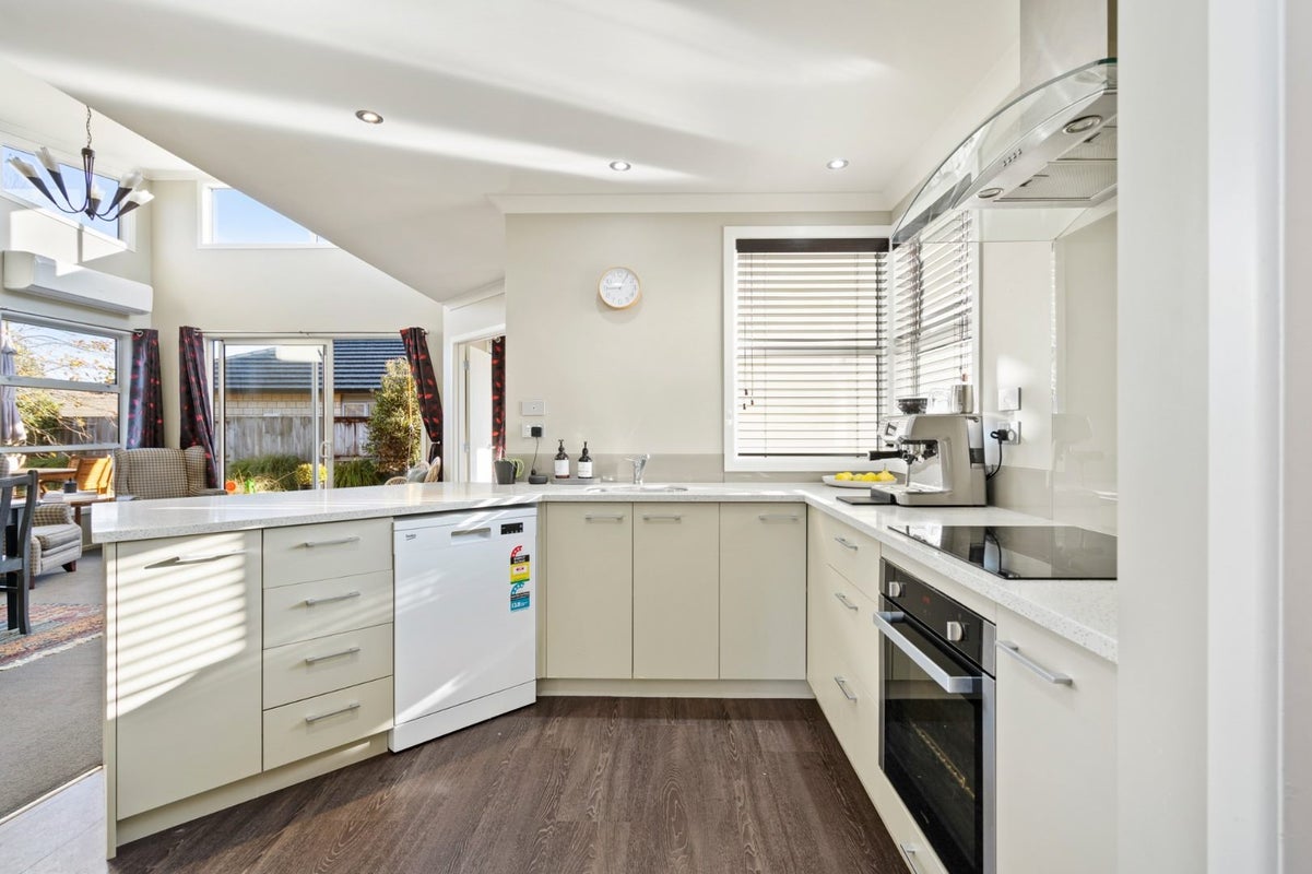 13 Ihimaera Terrace, Leamington, Cambridge - Carousel 2