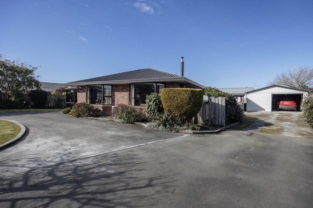 19 Fernbrook Road, Oamaru North, Oamaru - Carousel 1
