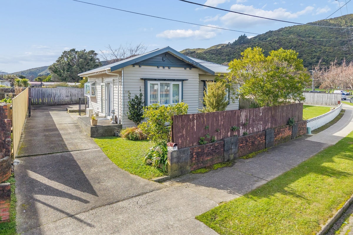 53A Guthrie Street, Waterloo, Lower Hutt, Wellington - Carousel 1