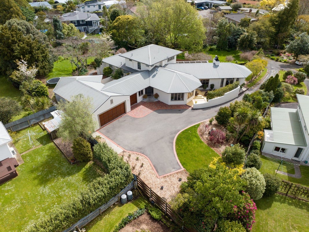 36 Palm Avenue, Hokowhitu, Palmerston North - Carousel 33