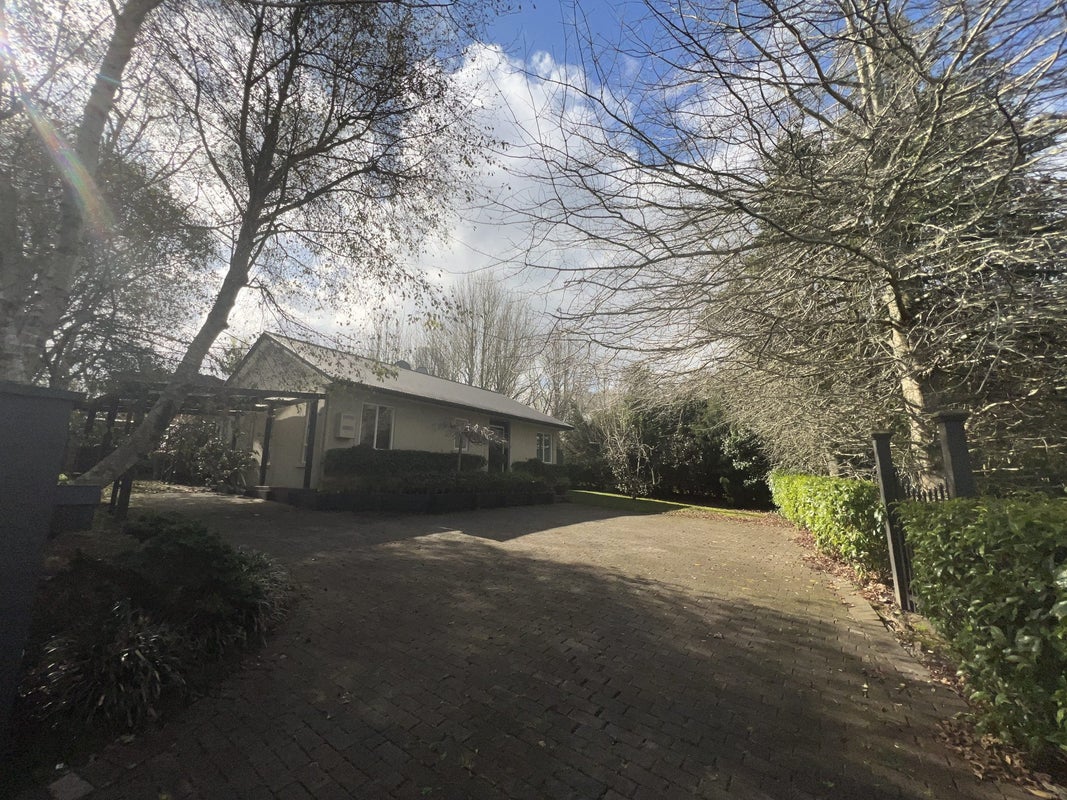 42 Isobel Road, Greenhithe, North Shore City, Auckland - Carousel 1