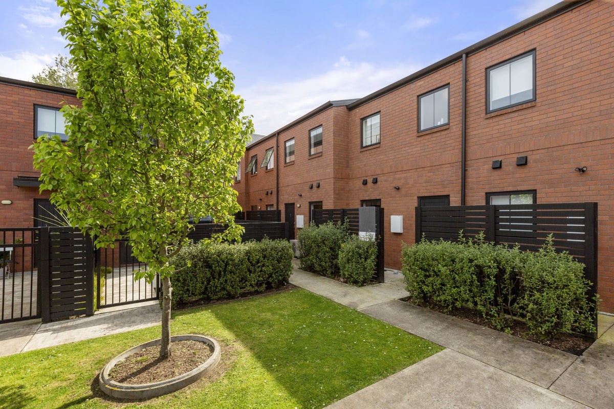 8 Pippa Lane, Chartwell, Hamilton - Carousel 1