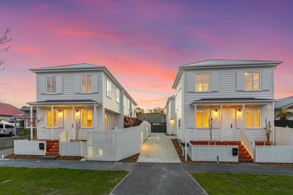 23 Woodville Street, Edgeware, Christchurch - Carousel 1