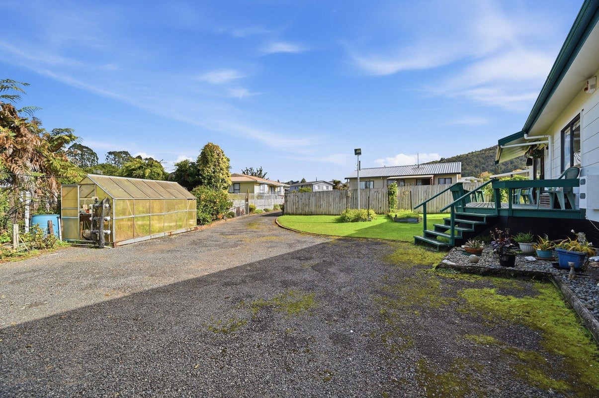 3A Jet Place, Pukehangi, Rotorua - Carousel 14