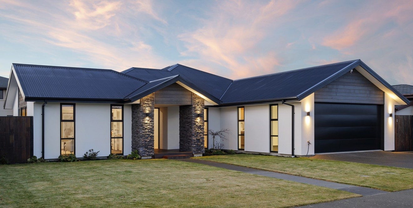 4 Rostrevor Place, Mairehau, Christchurch - Carousel 1