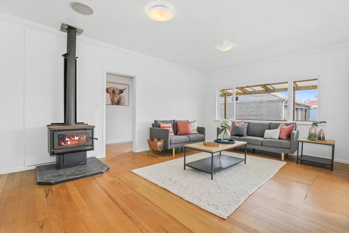 3 Mountain Road, Western Heights, Rotorua - Carousel 2
