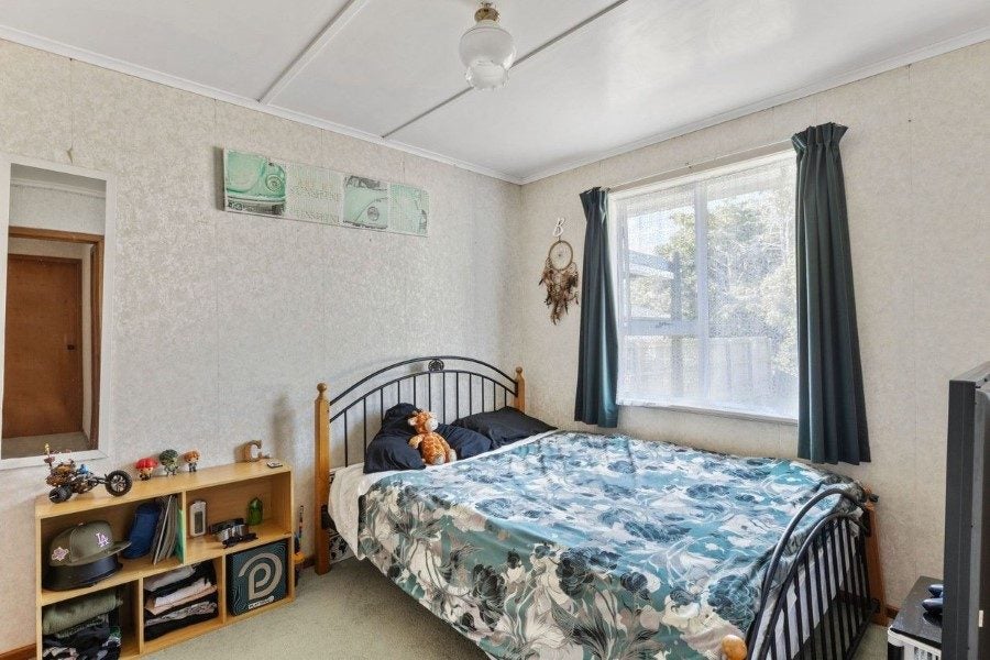 521 Mangorei Road, Highlands Park, New Plymouth - Carousel 6