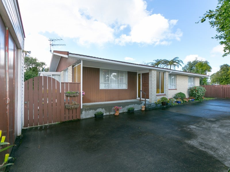 51A Nevada Drive, Merrilands, New Plymouth - Carousel 1