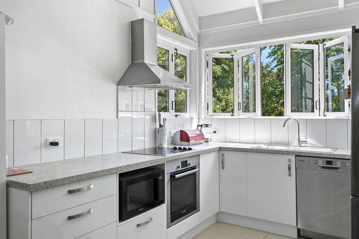 36A Arthur Crescent, Hilltop, Taupo - Carousel 2